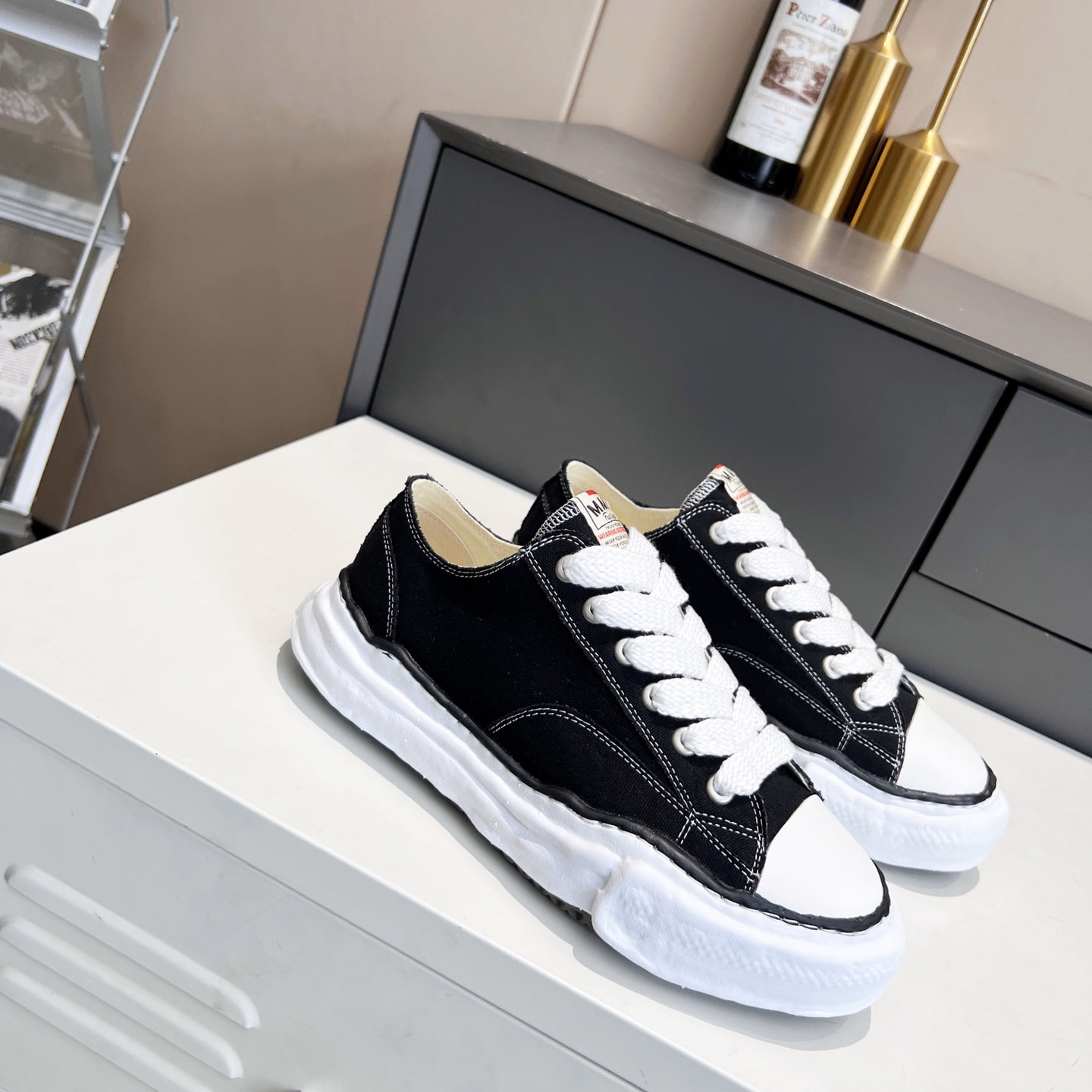 Maison Mihara Yasuhiro Hank OG Sole Canvas Low Sneaker - EUR FASHION