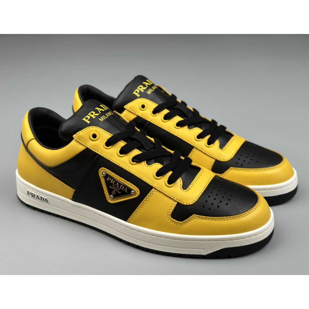 Prada Downtown Logo-plaque Leather Sneakers - EUR FASHION