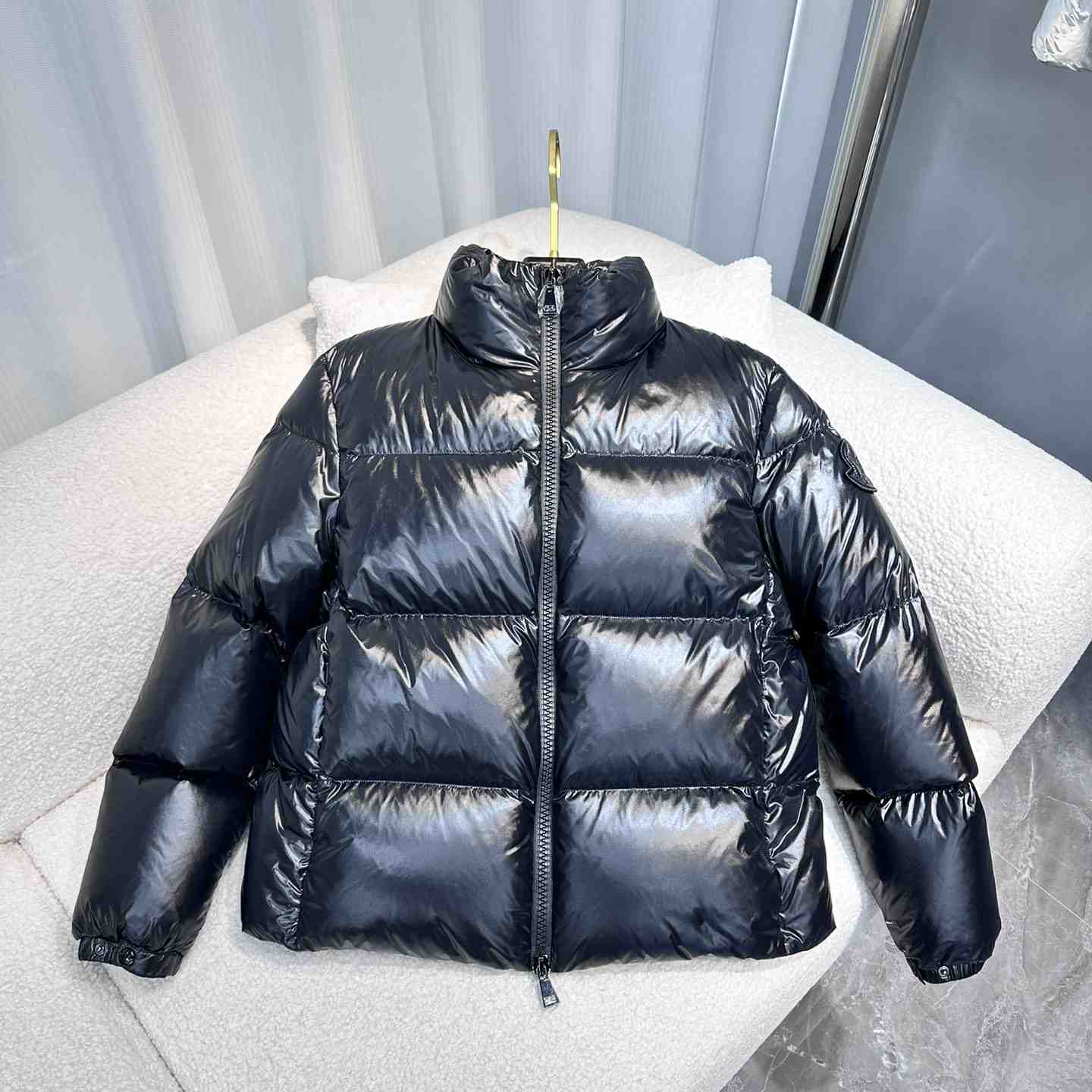 Moncler Meuse Short Down Jacket - EUR FASHION