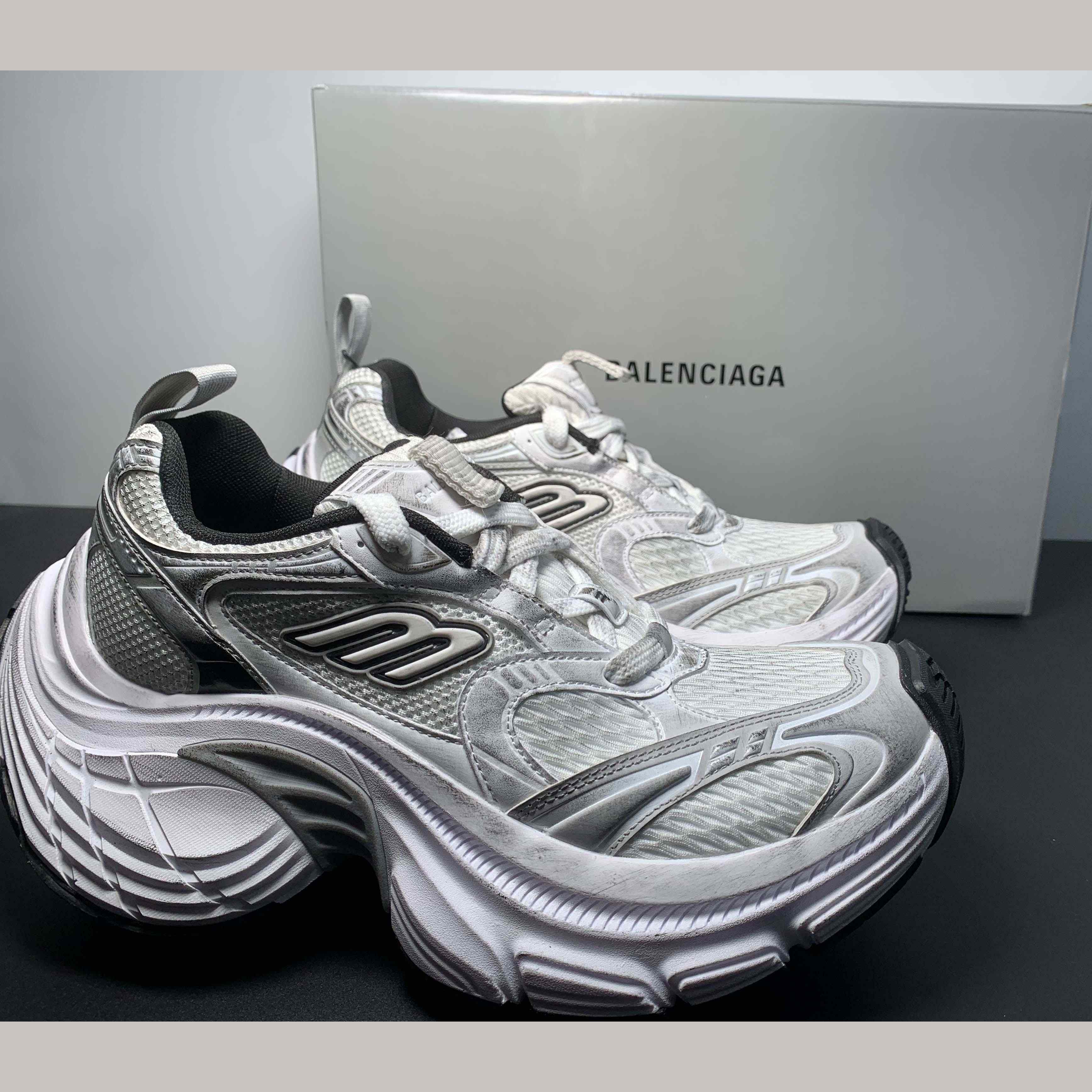 Balenciaga 10XL Sneaker In White/Black/Grey - EUR FASHION