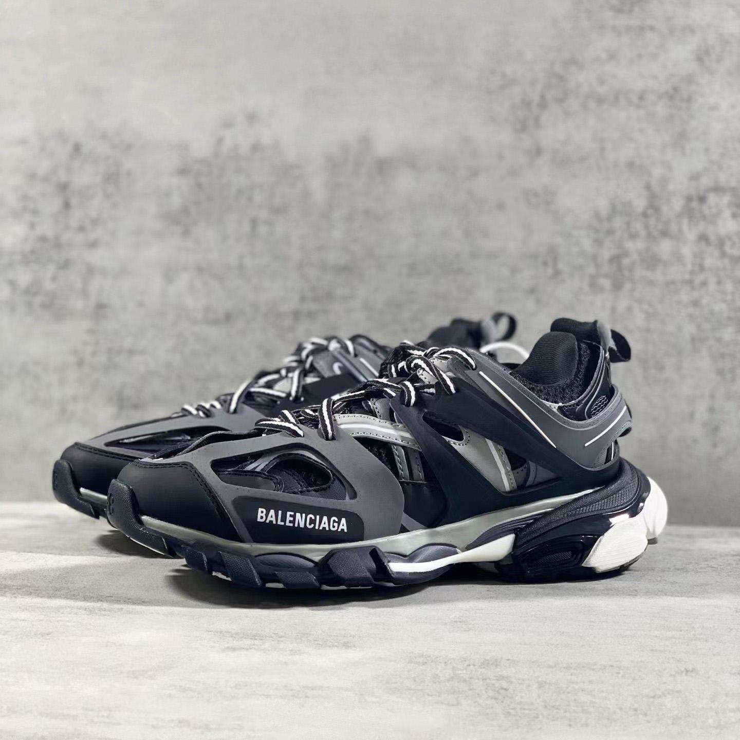 Balenciaga Track Sneaker    - EUR FASHION