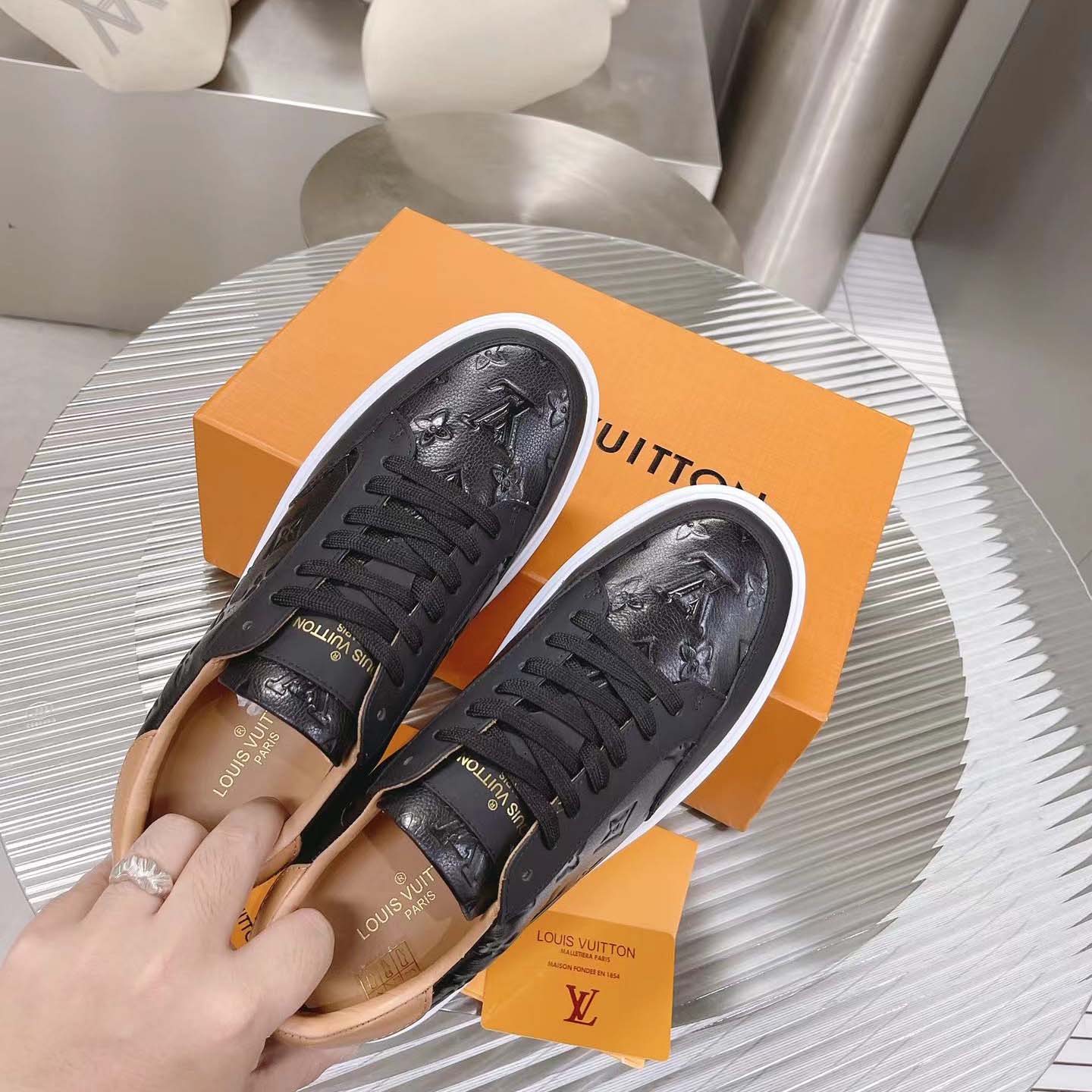 Louis Vuitton Beverly Hills Sneaker    1A8V45 - EUR FASHION