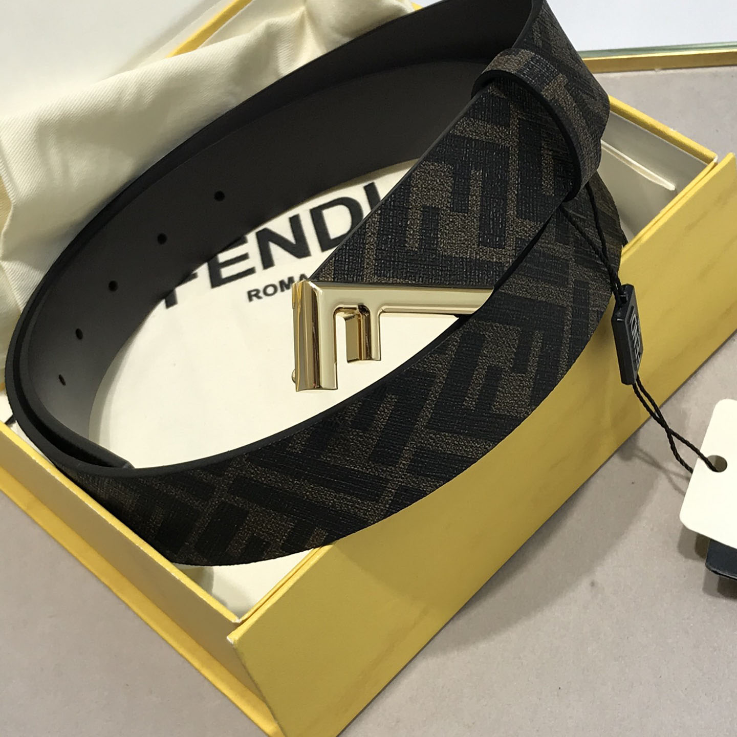 Fendi Five Belt  - EUR FASHION