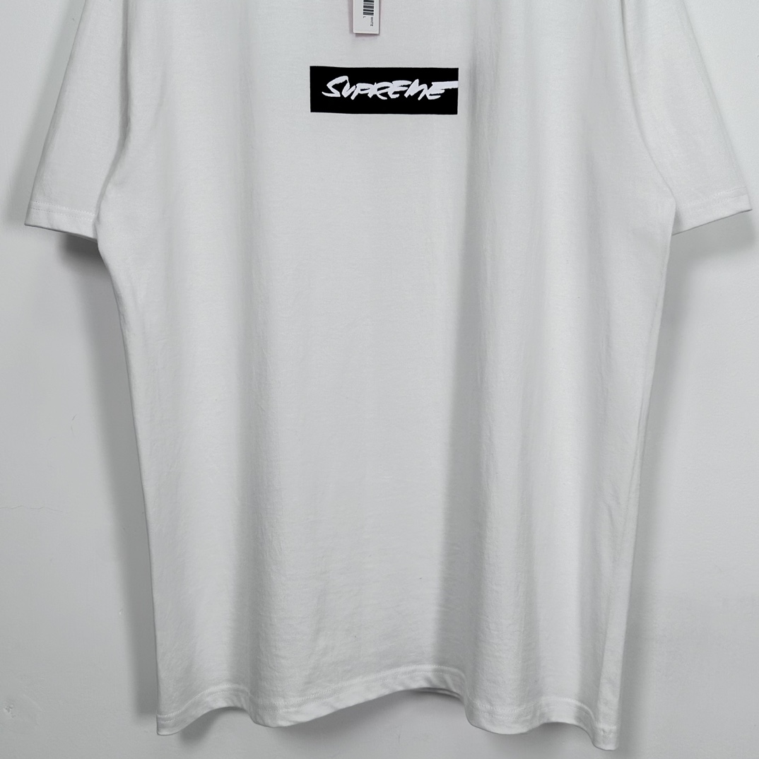 Supreme x Futura Box Logo Tee - EUR FASHION