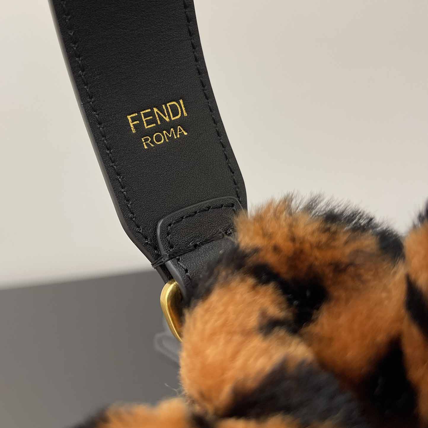 Fendi Mon Tresor Mini-bag in brown sheepskin - EUR FASHION