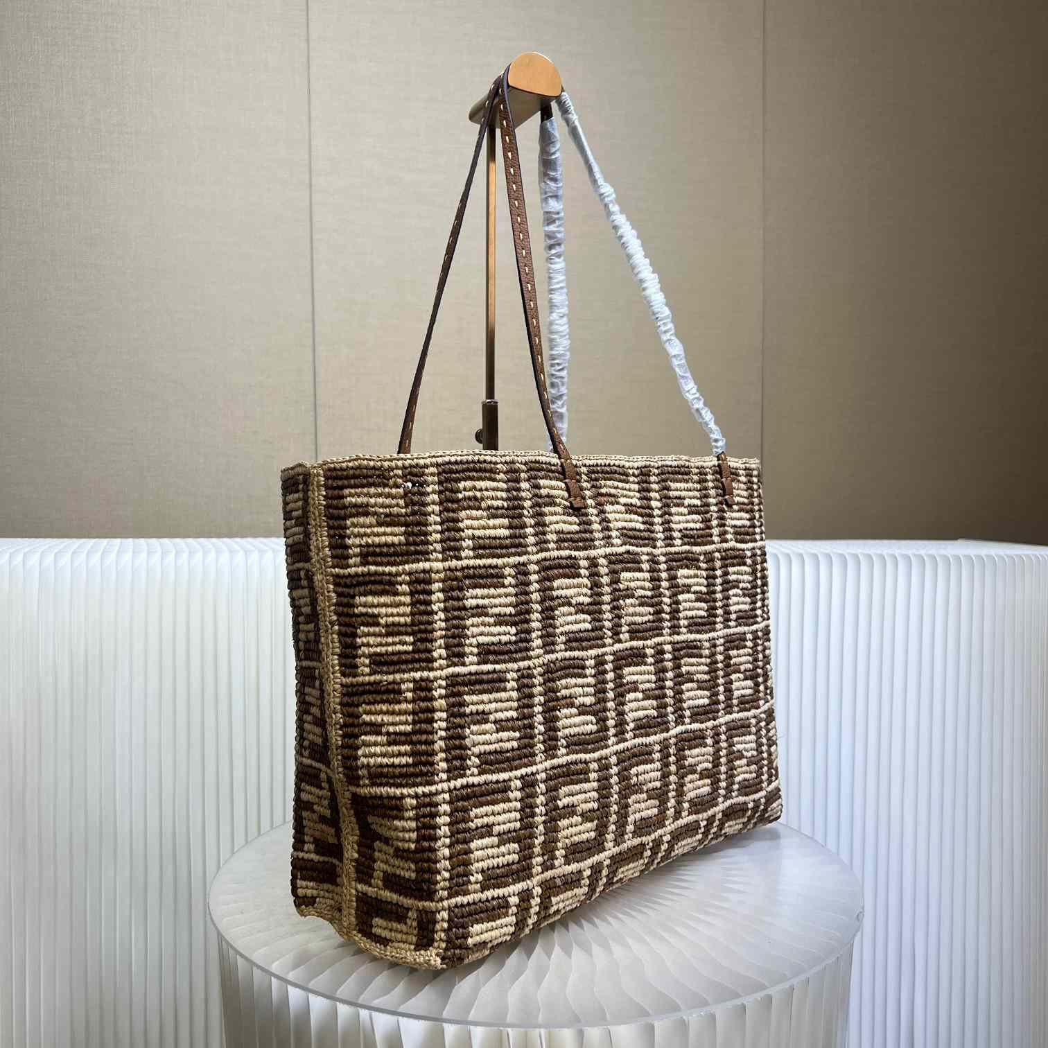 Fendi Roll Brown FF Raffia Crochet Shopper (35-32-19.5cm) - EUR FASHION