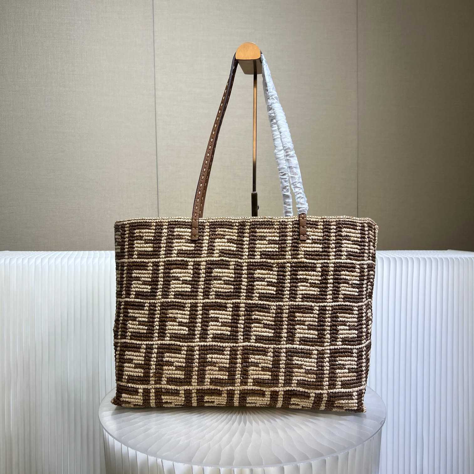 Fendi Roll Brown FF Raffia Crochet Shopper (35-32-19.5cm) - EUR FASHION