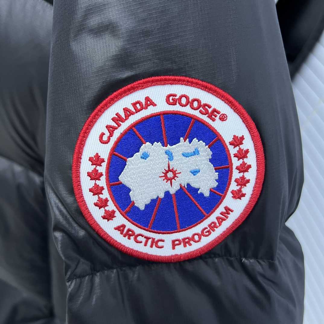 Canada Goose Crofton Puffer Jacket - EUR FASHION