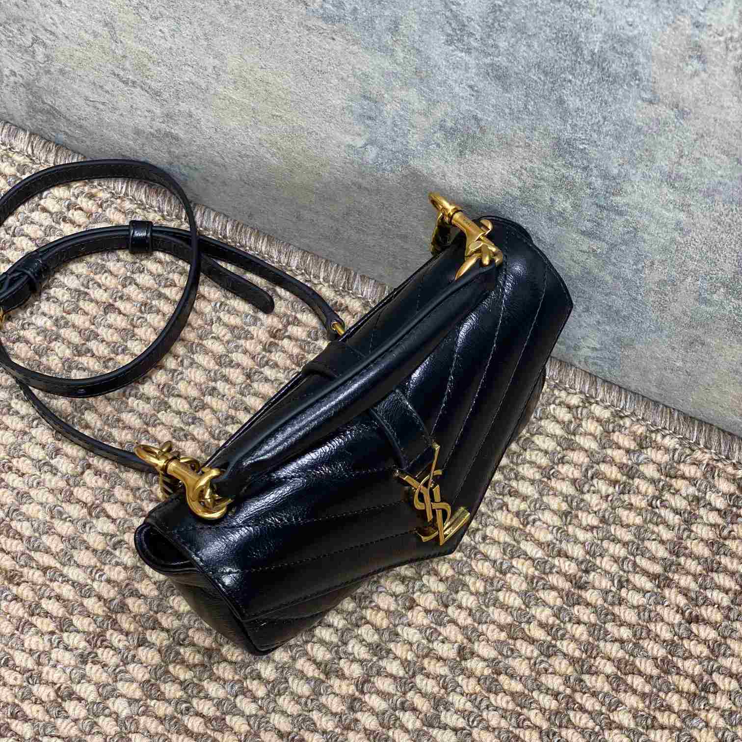 Saint Laurent College Mini Chain Bag In Shiny Crackled Leather - EUR FASHION