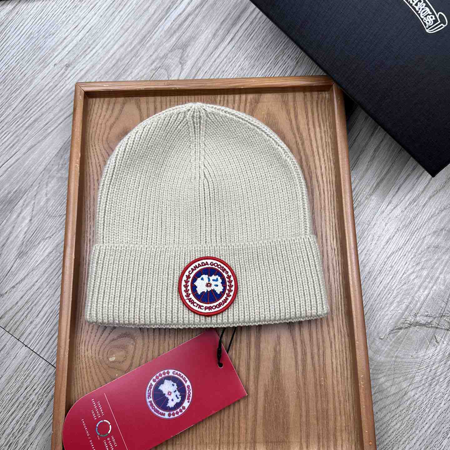 Canada Goose Beanie  - EUR FASHION