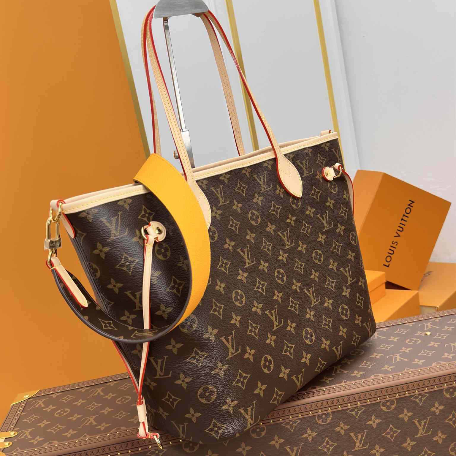 Louis Vuitton Neverfull Bandoulière Inside Out MM   M12096 - EUR FASHION