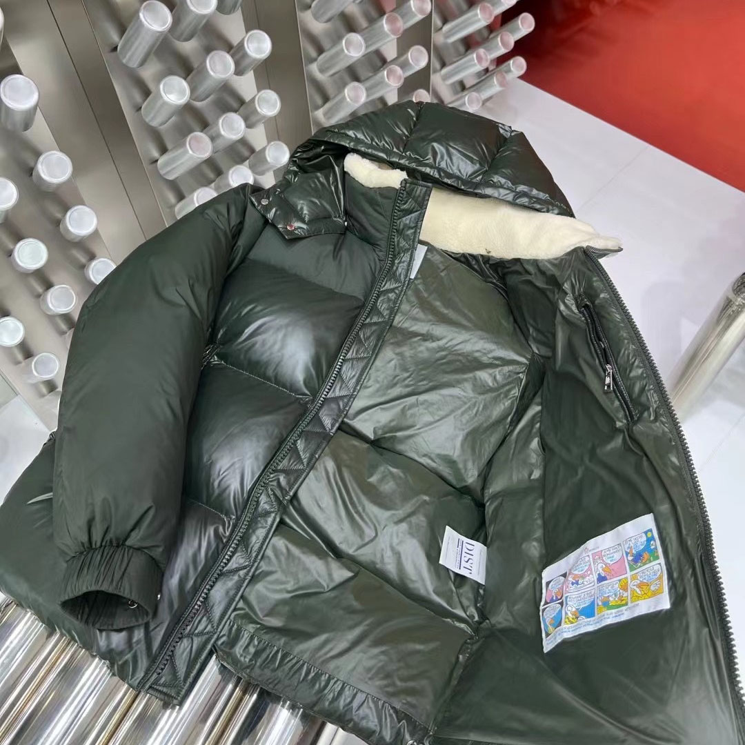 Moncler Bayuda Puffer Jacket Green - EUR FASHION