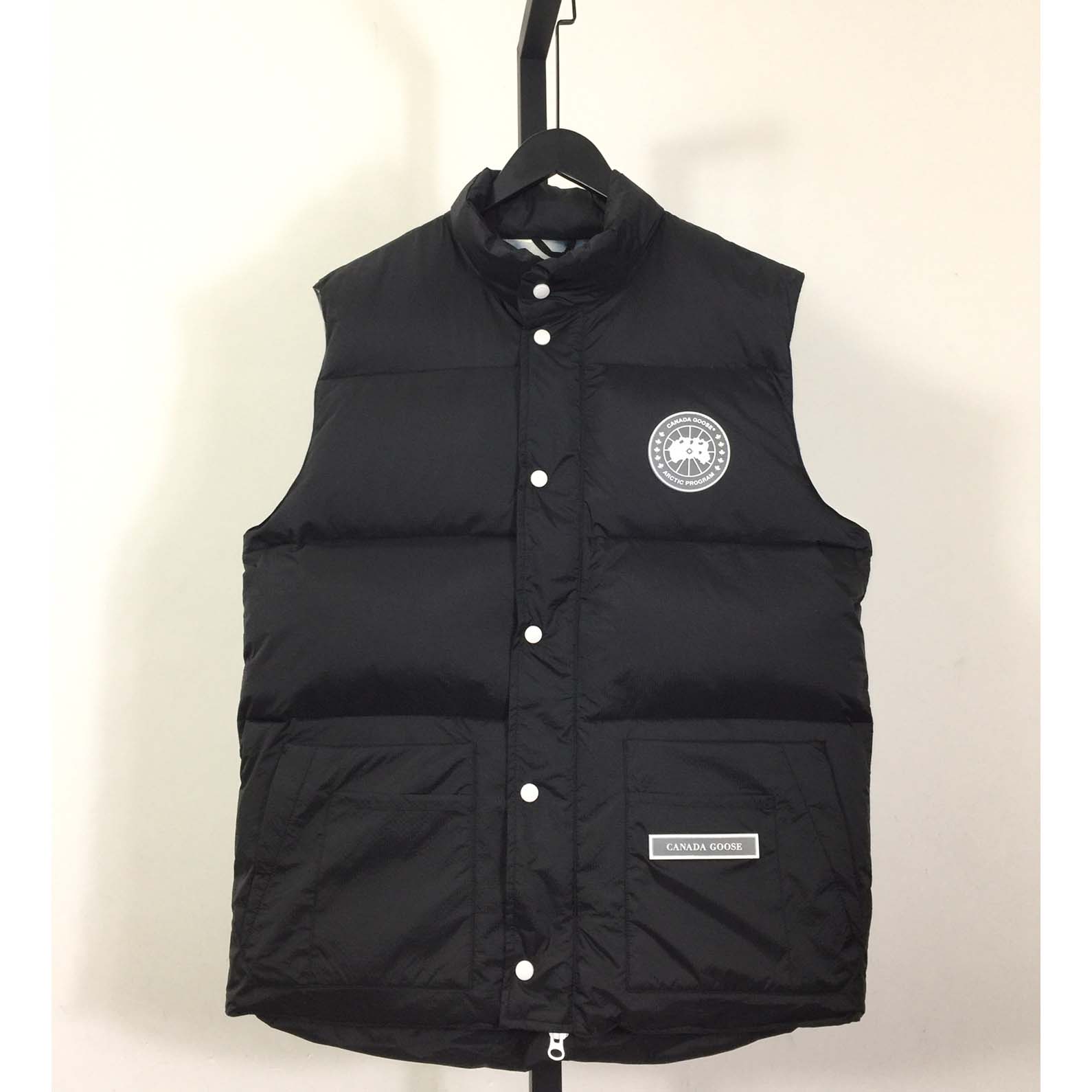 Canada Goose Down Vest - EUR FASHION