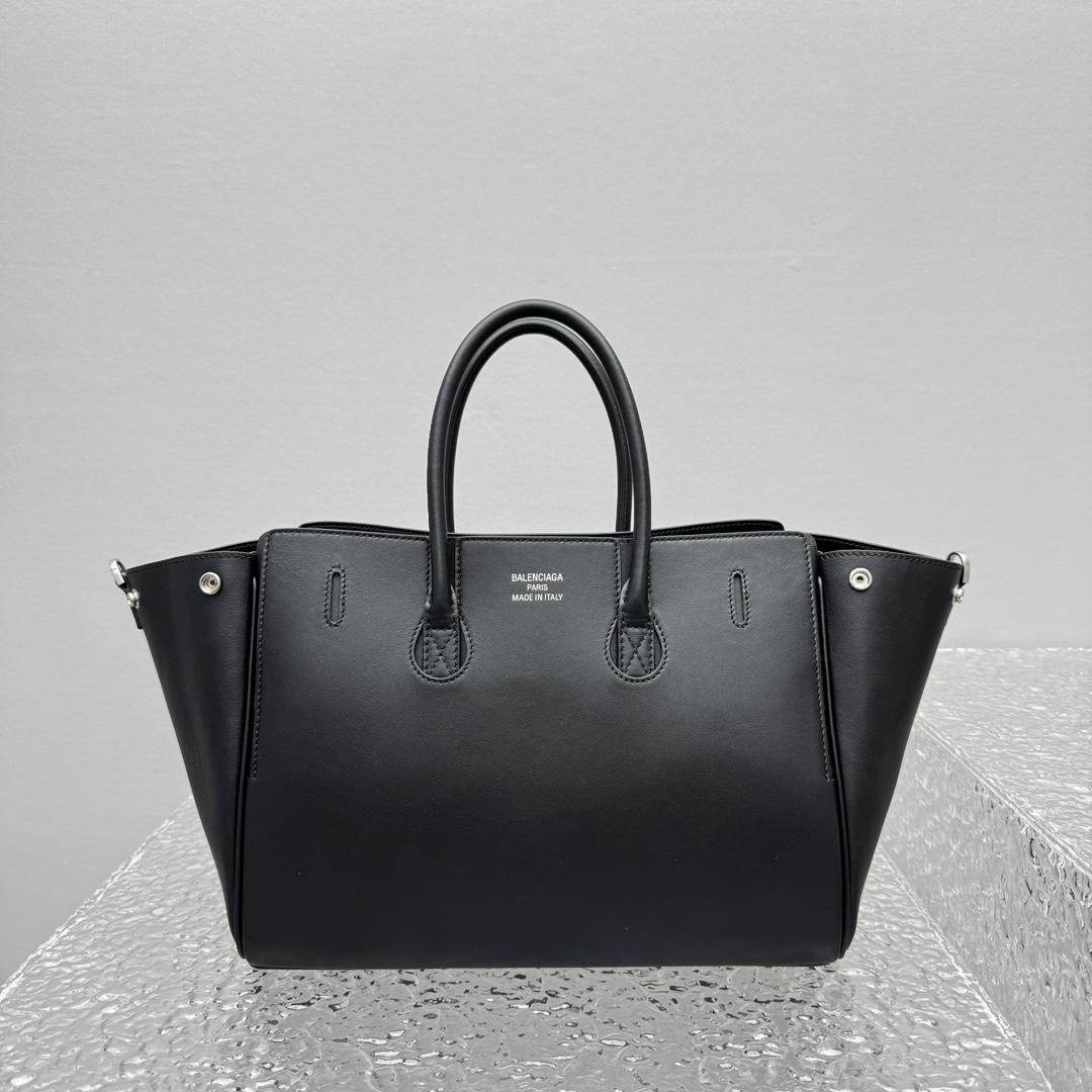 Balenciaga Bel Air Small Carry All Bag in black - EUR FASHION