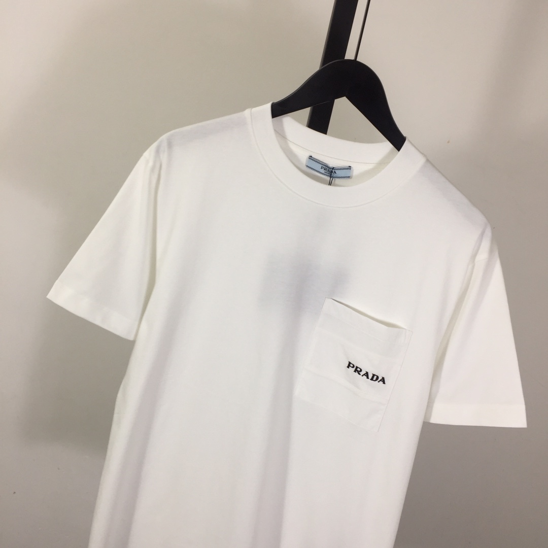 Prada Cotton  T-shirt  - EUR FASHION