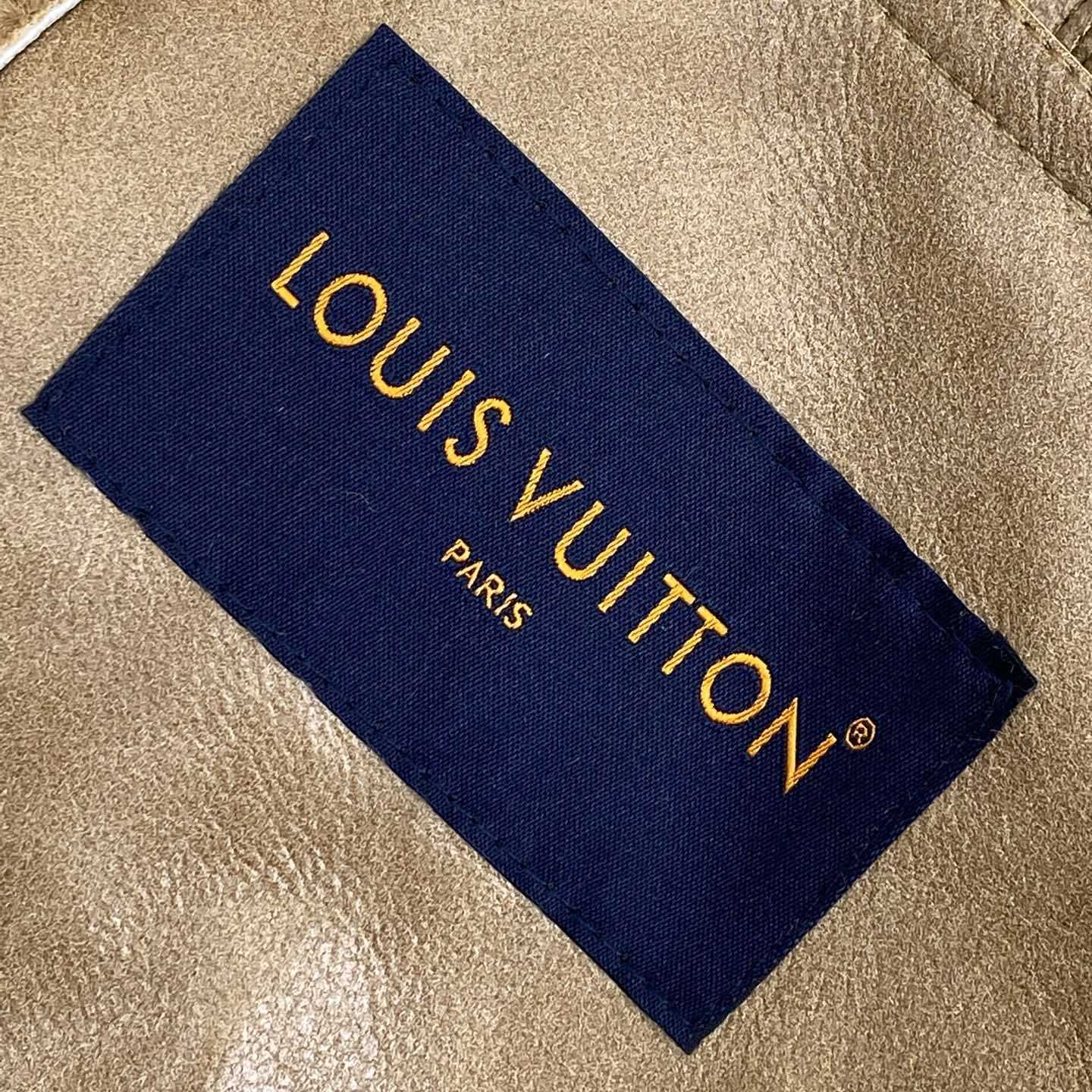 Louis Vuitton Shearling Trucker Jacket  1AGJGF - EUR FASHION