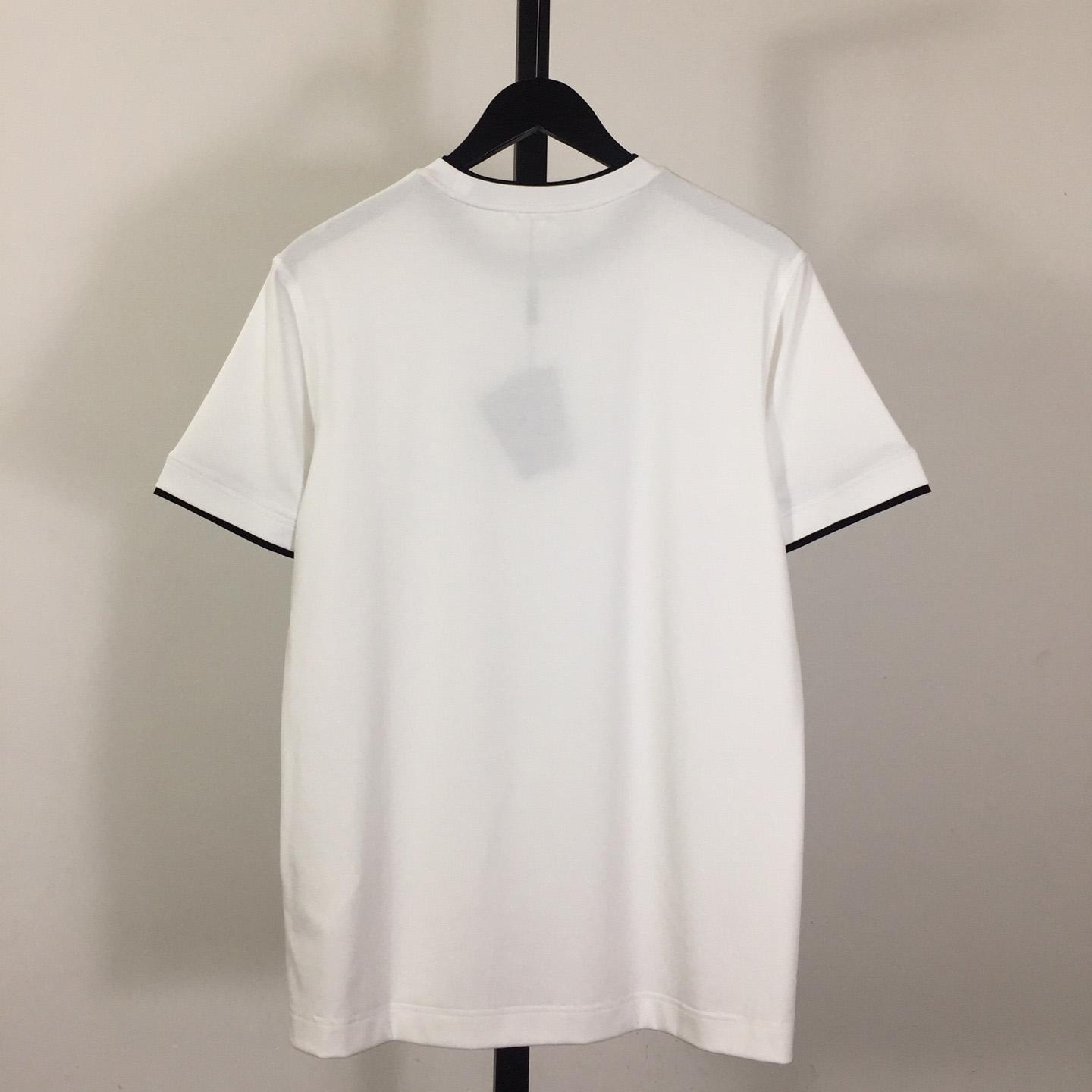 Prada Logo T-Shirt - EUR FASHION