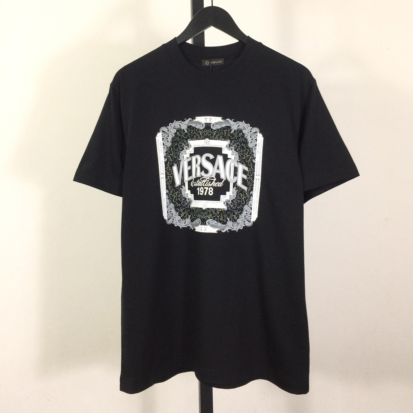 Versace Cotton T-shirt - EUR FASHION