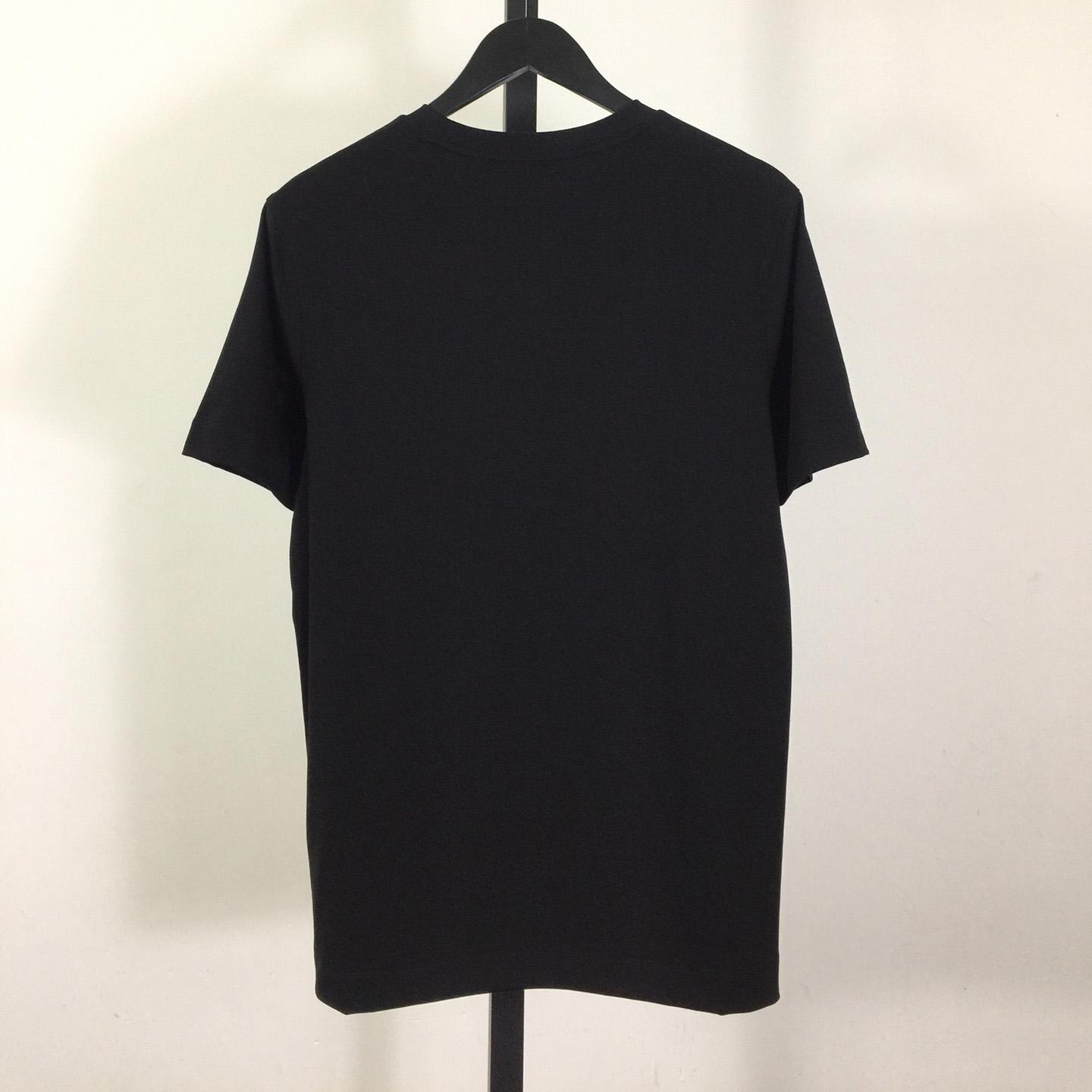 Prada Logo T-Shirt - EUR FASHION