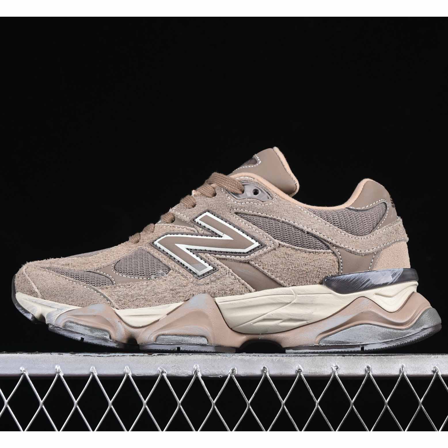 New Balance NB9060 Sneakers        U9060PB - EUR FASHION