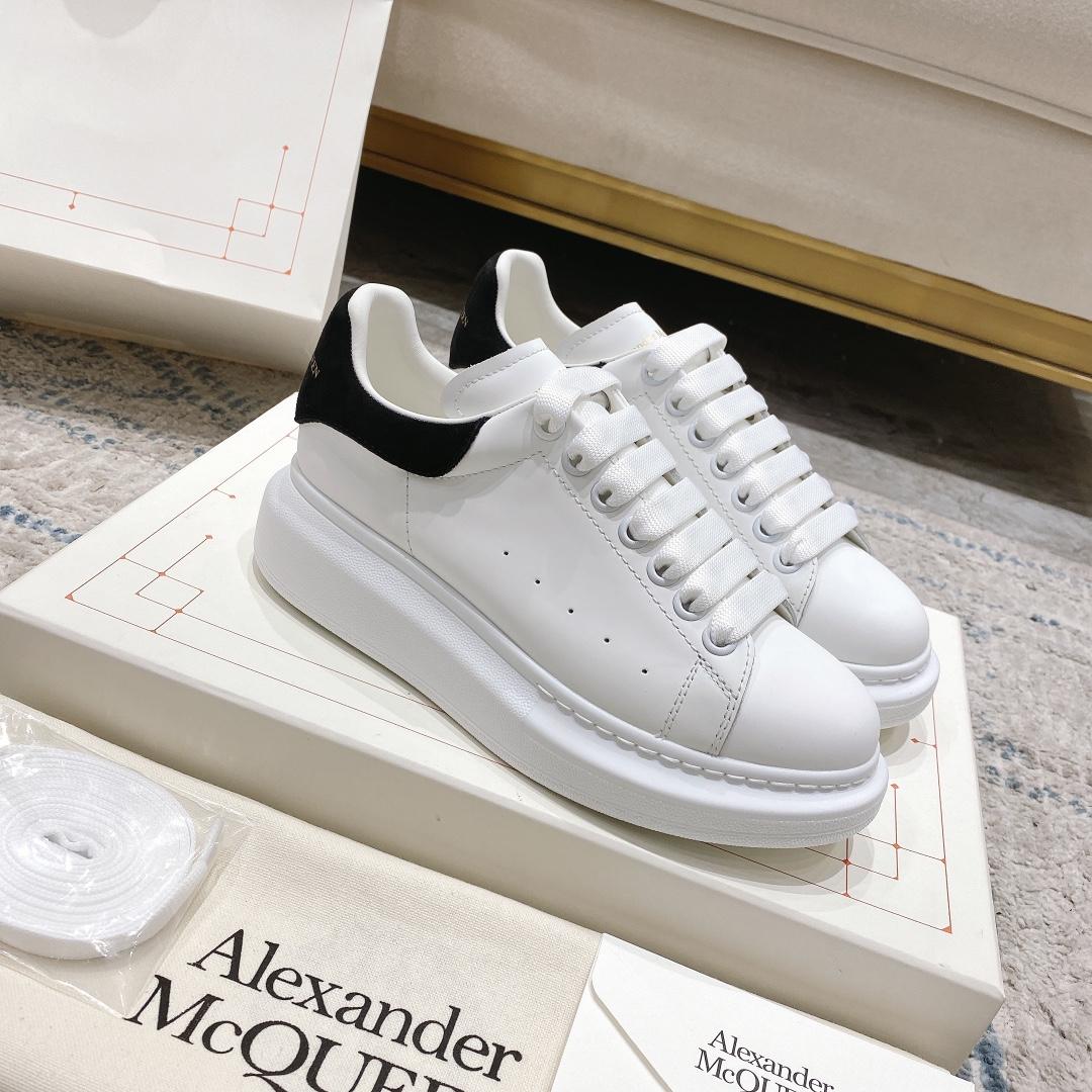 Alexander Mqueen Oversized Sneakers - EUR FASHION