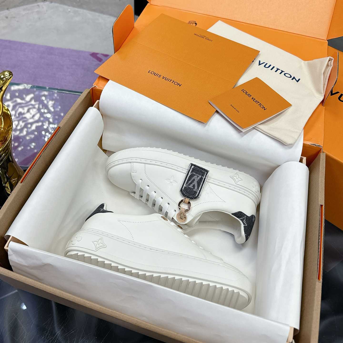 Louis Vuitton Time Out Sneaker  1AGUYA - EUR FASHION
