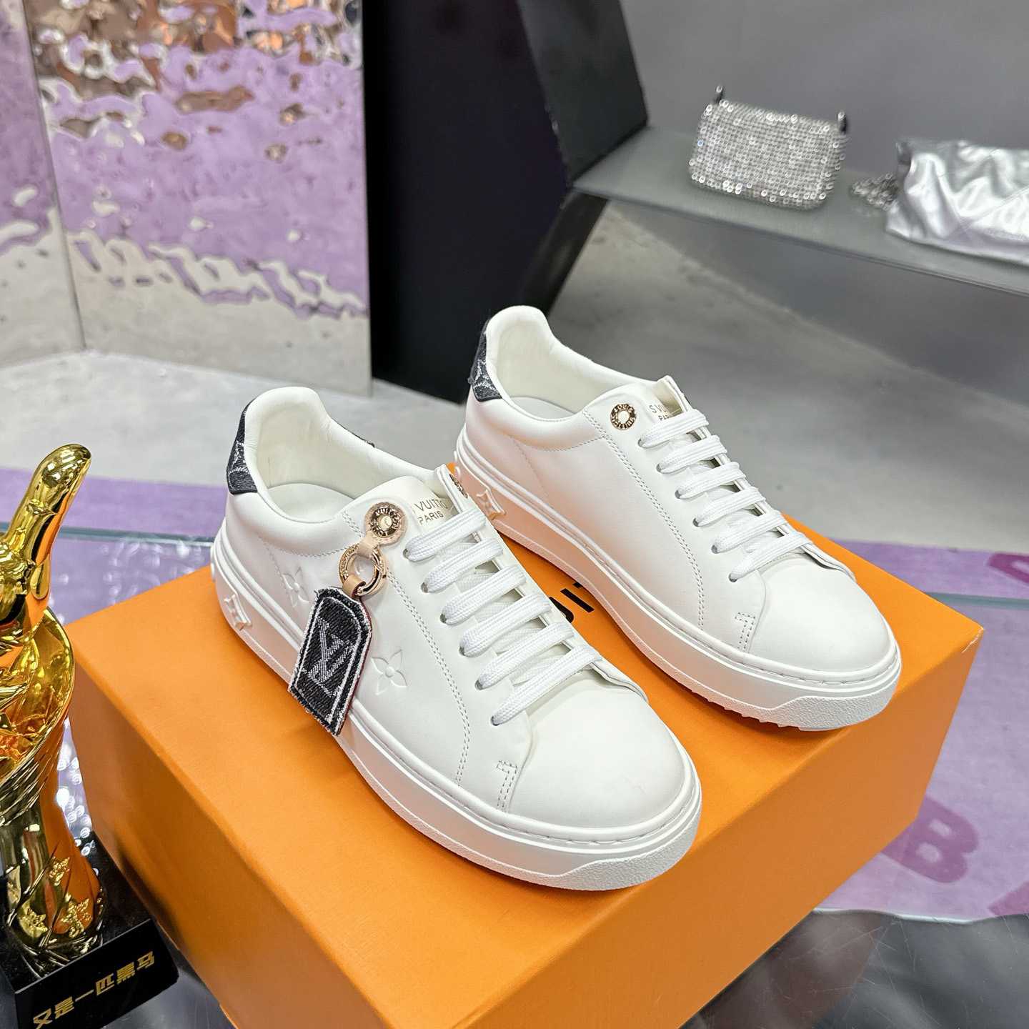 Louis Vuitton Time Out Sneaker  1AGUYA - EUR FASHION