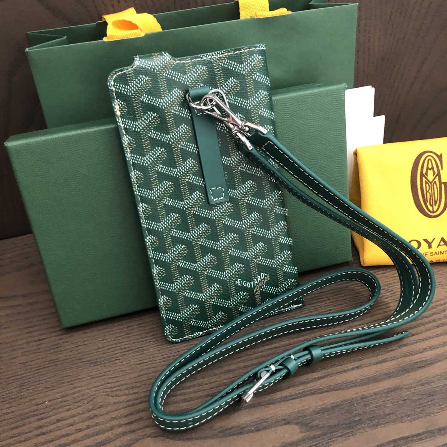 Goyard Montmartre GM Case - EUR FASHION